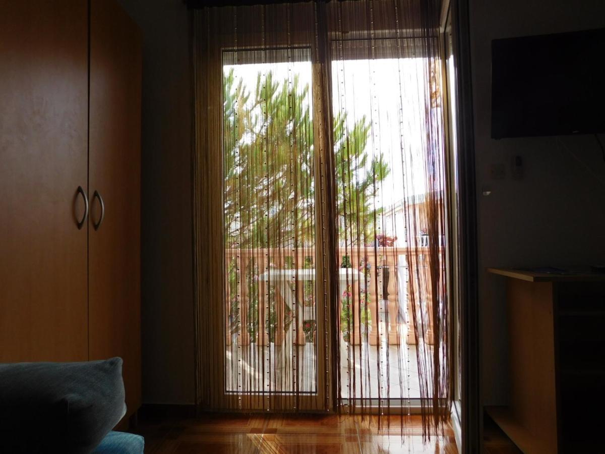 Apartments Nada วีร์ ภายนอก รูปภาพ