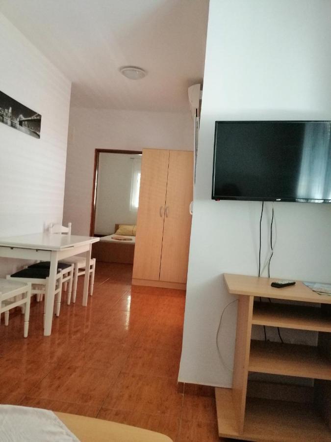 Apartments Nada วีร์ ภายนอก รูปภาพ